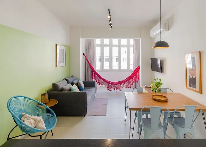 Acolhedor Apartamento Em Copacabana